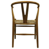 Geniet van comfortabele maaltijden in stijl met onze robuuste eetkamerstoel van Wood Selections.