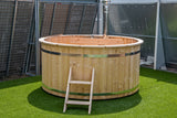 Hottub met interne RVS kachel