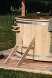 Hottub met interne RVS kachel