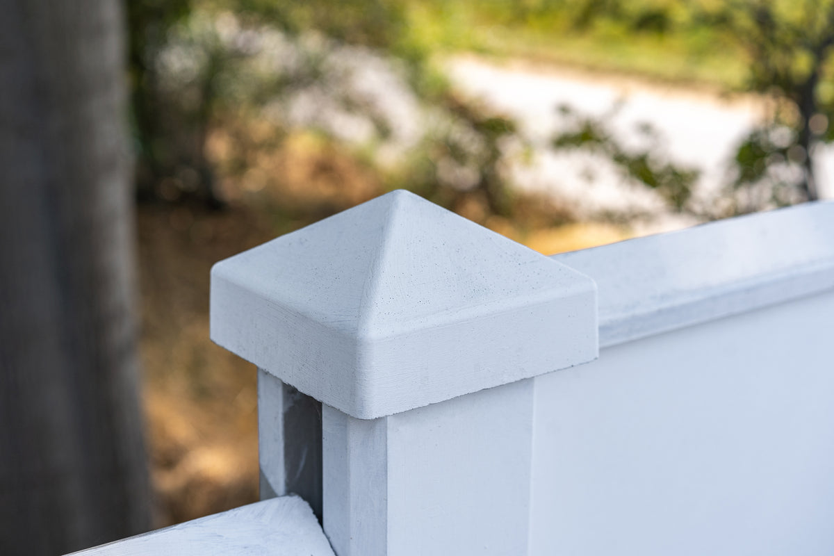 Casquette Berton blanche/grise modèle trois voies tête de diamant