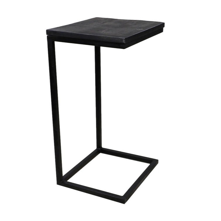 Trendy interieuraccessoire: Bijzettafel Read in zwart past naadloos in elke woonruimte en biedt praktische oplossingen.
