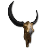 Uniek decoratief pronkstuk: een hoogwaardige buffelkop in goud.