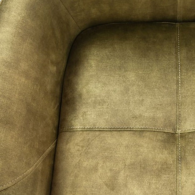 Transformeer je interieur: Creëer een oase van comfort in huis met de Cleveland fauteuil van Wood Selections.