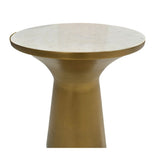 Voeg een vleugje luxe toe aan je woonkamer met deze elegante ronde bijzettafel, voorzien van een wit marmeren blad en subtiel afgewerkt met goud.