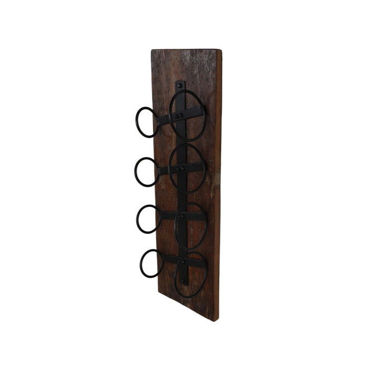 Optimaliseer je ruimte met dit wand-wijnrek dat niet alleen functioneel is maar ook een decoratieve touch toevoegt, waardoor het een waardevolle aanvulling wordt op elke kamer.