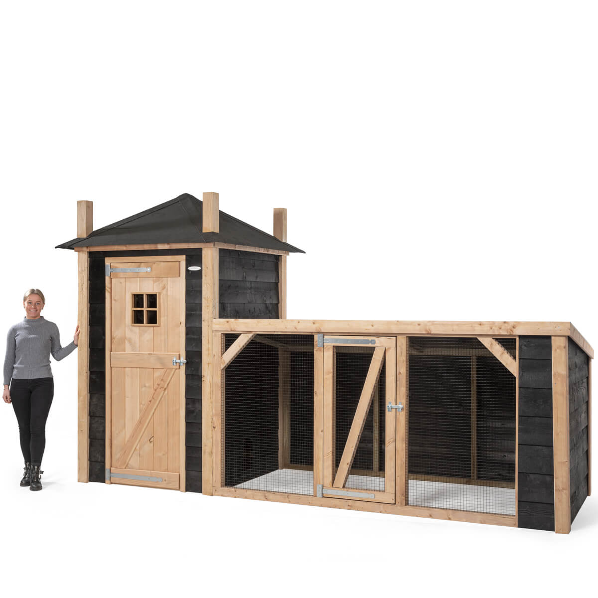Kippenhok hooiberg Gijs Voldux - kippenhok hooiberg met grote en luxe ren met windscherm - hout in stijl